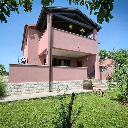 Holiday home Fuer 6 Personen Ca 800 Qm In Barban, Istrien Bucht Von Rasa *