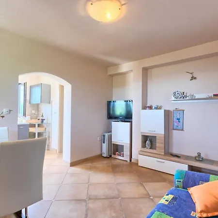 Fuer 6 Personen Ca 800 Qm In Barban, Istrien Bucht Von Rasa Holiday home