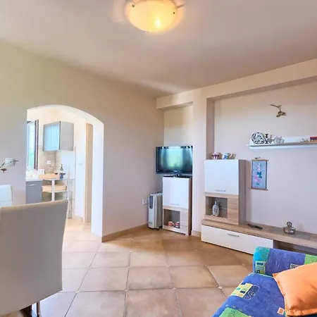 Fuer 6 Personen Ca 800 Qm In Barban, Istrien Bucht Von Rasa Holiday home Barban