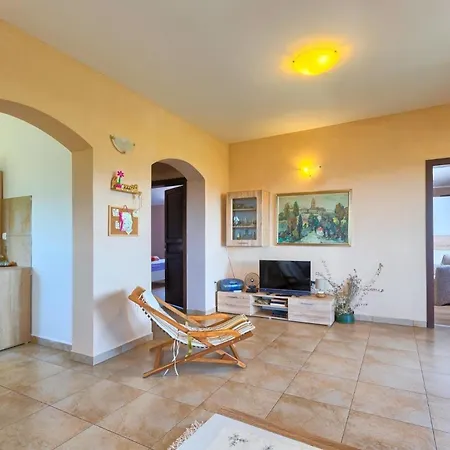 Holiday home Fuer 6 Personen Ca 800 Qm In Barban, Istrien Bucht Von Rasa *